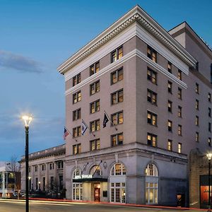Clarion Hotel Morgan